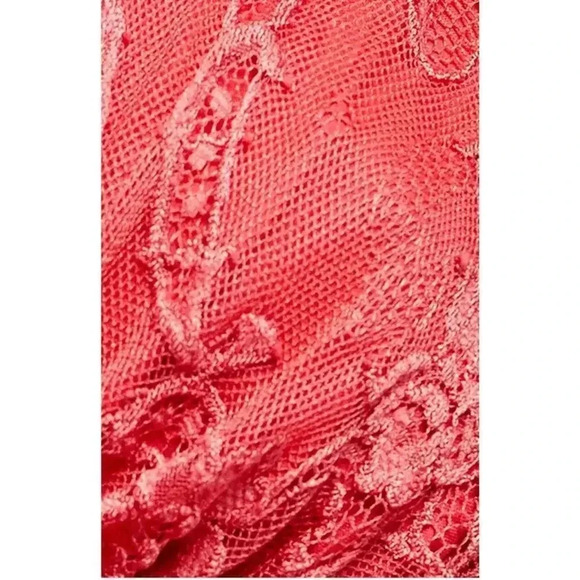 Free People Burnt Red Chante Lace Tank Top Frenchie Kiss Deep V NWT small - Picture 7 of 12